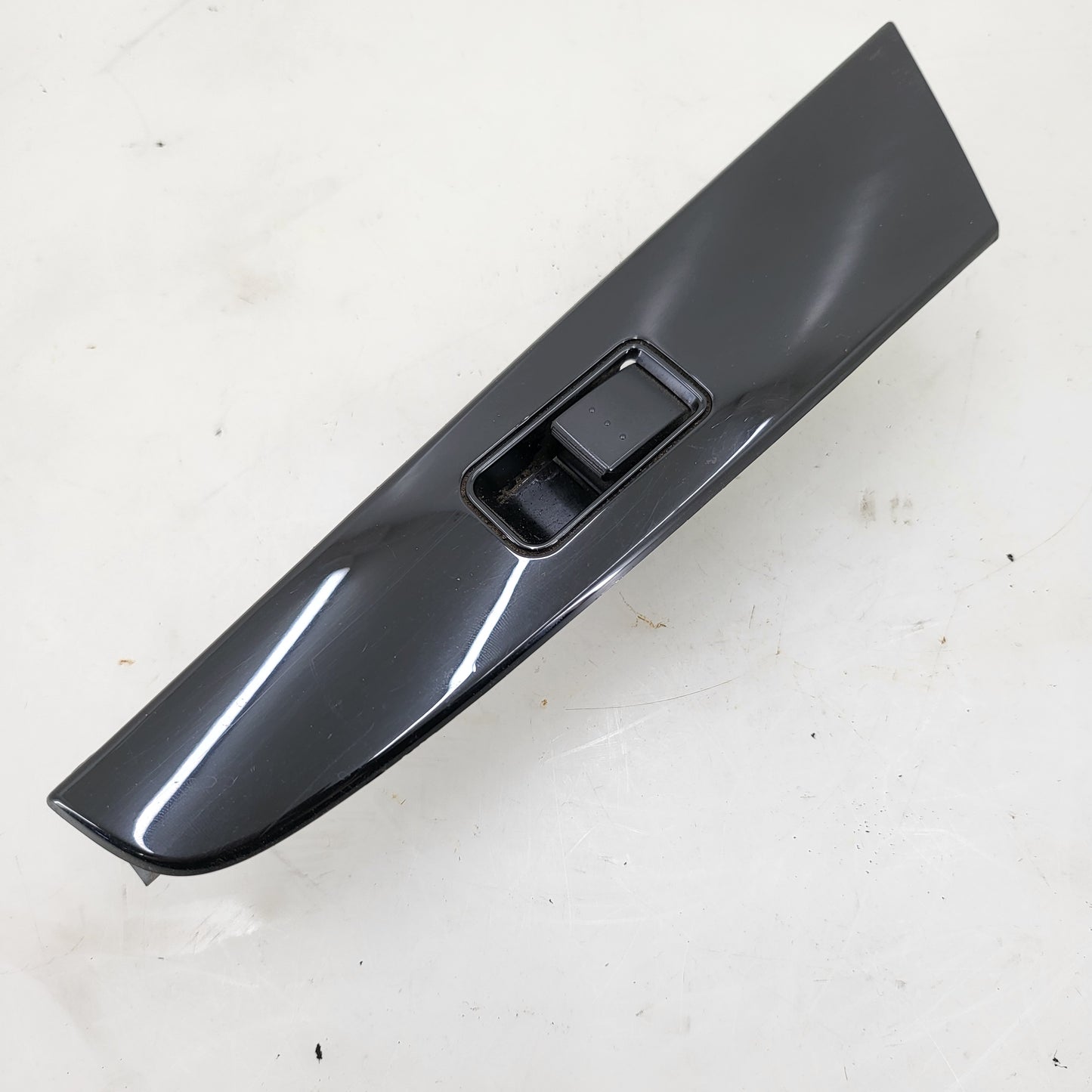 Mazdaspeed 3 gen 1 OEM window switch panel , gloss piano black passenger rear