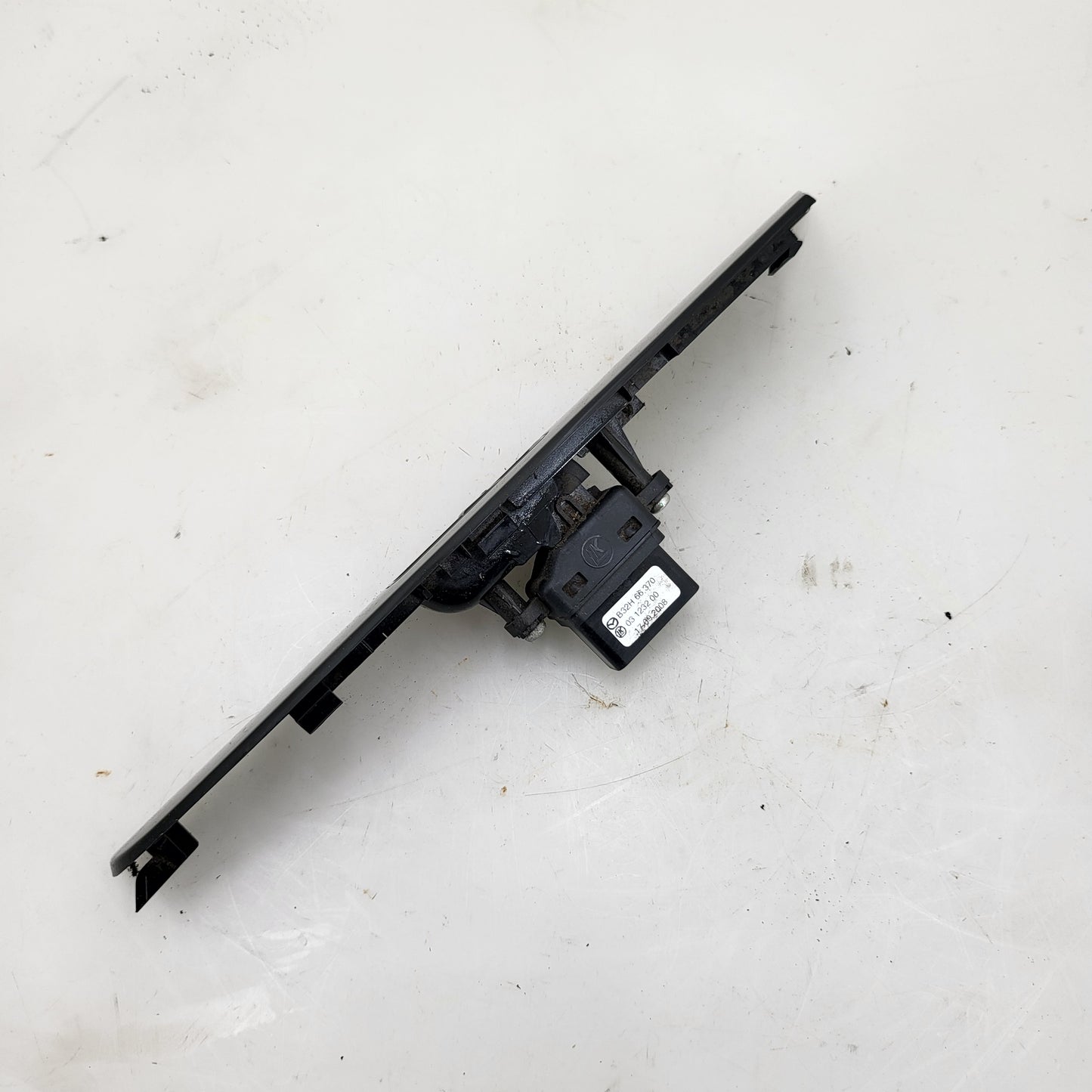 Mazdaspeed 3 gen 1 OEM window switch panel , gloss piano black passenger rear