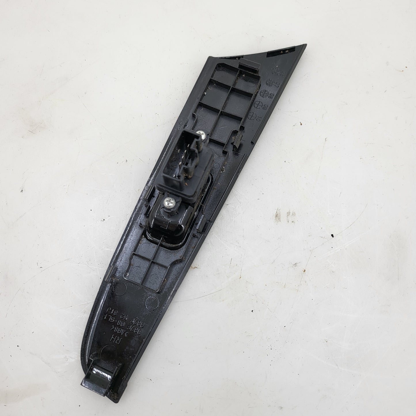Mazdaspeed 3 gen 1 OEM window switch panel , gloss piano black passenger rear