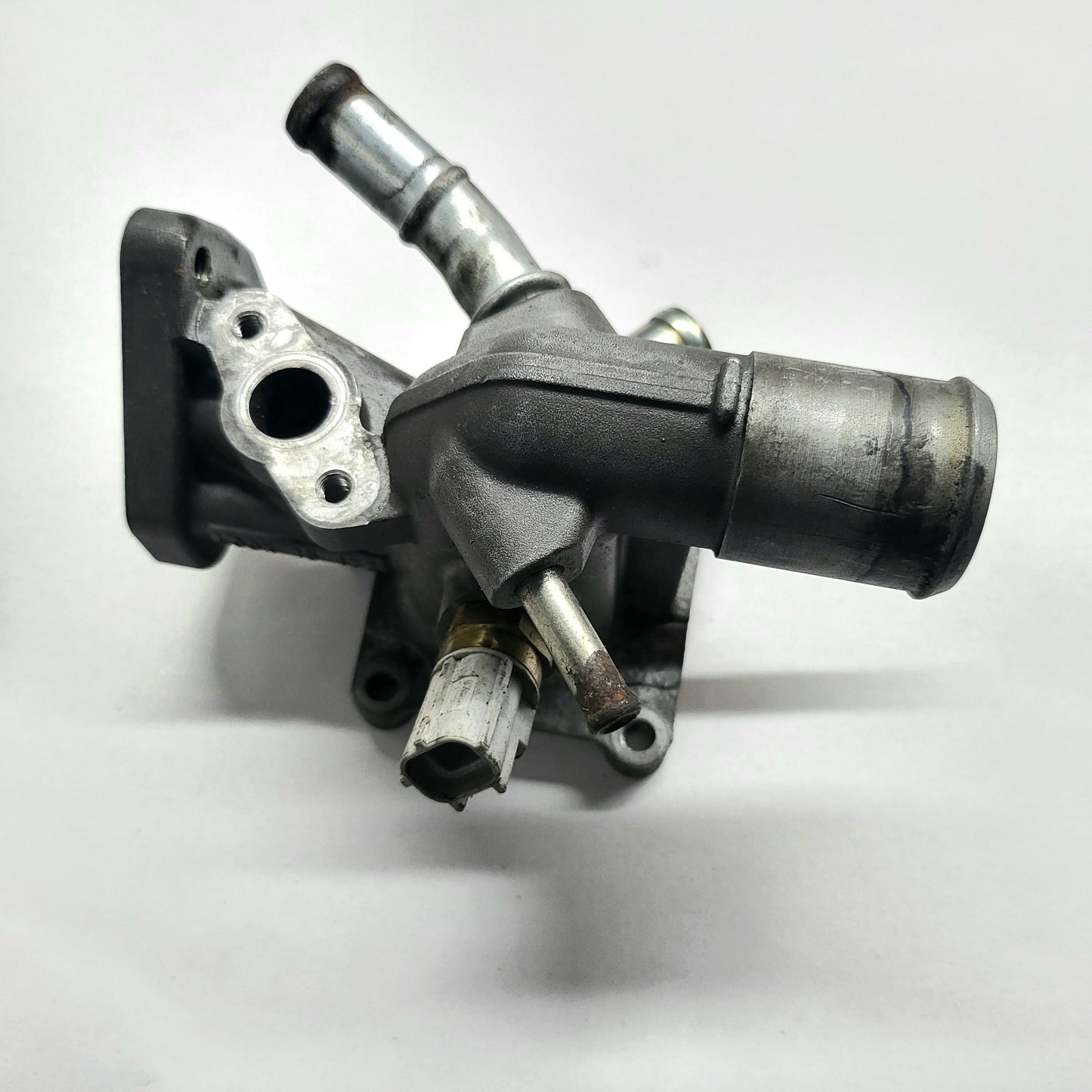 OEM Mazdaspeed 3, 6 , CX7 , water outlet L3K91517Z S6B12WO