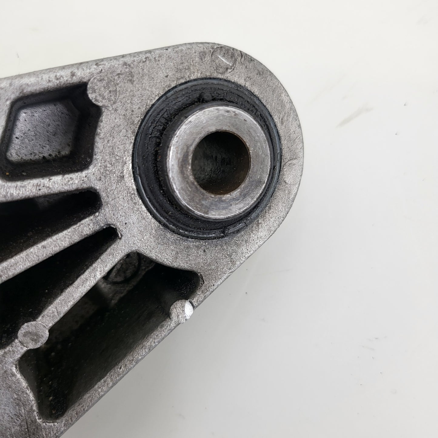 Mazdaspeed 3 gen 1, gen 2 OEM Upper motor mount bracket