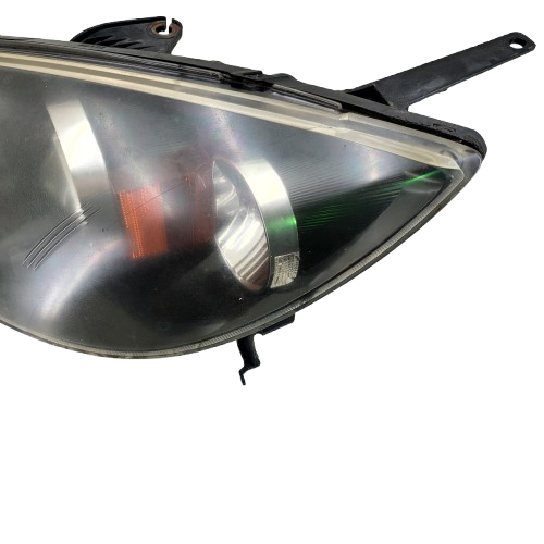 Mazdaspeed 3 gen 1 OEM passenger side headlight HID !read!