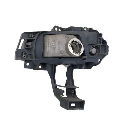 Mazdaspeed 3 gen 1 OEM fog light passenger side w/ bracket