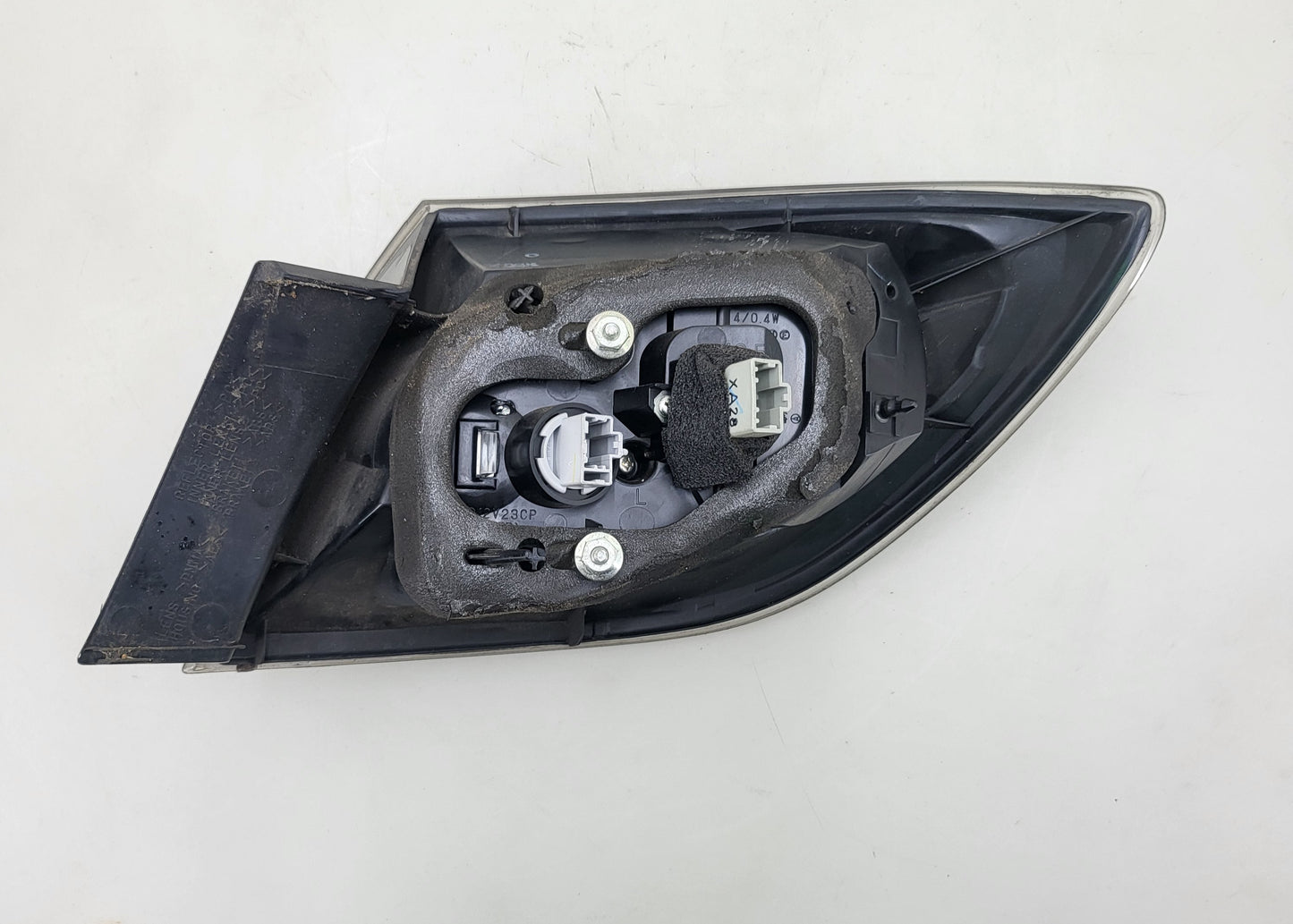 Mazdaspeed 3 gen 1 GT 07-09 OEM Tail light driver outer LH