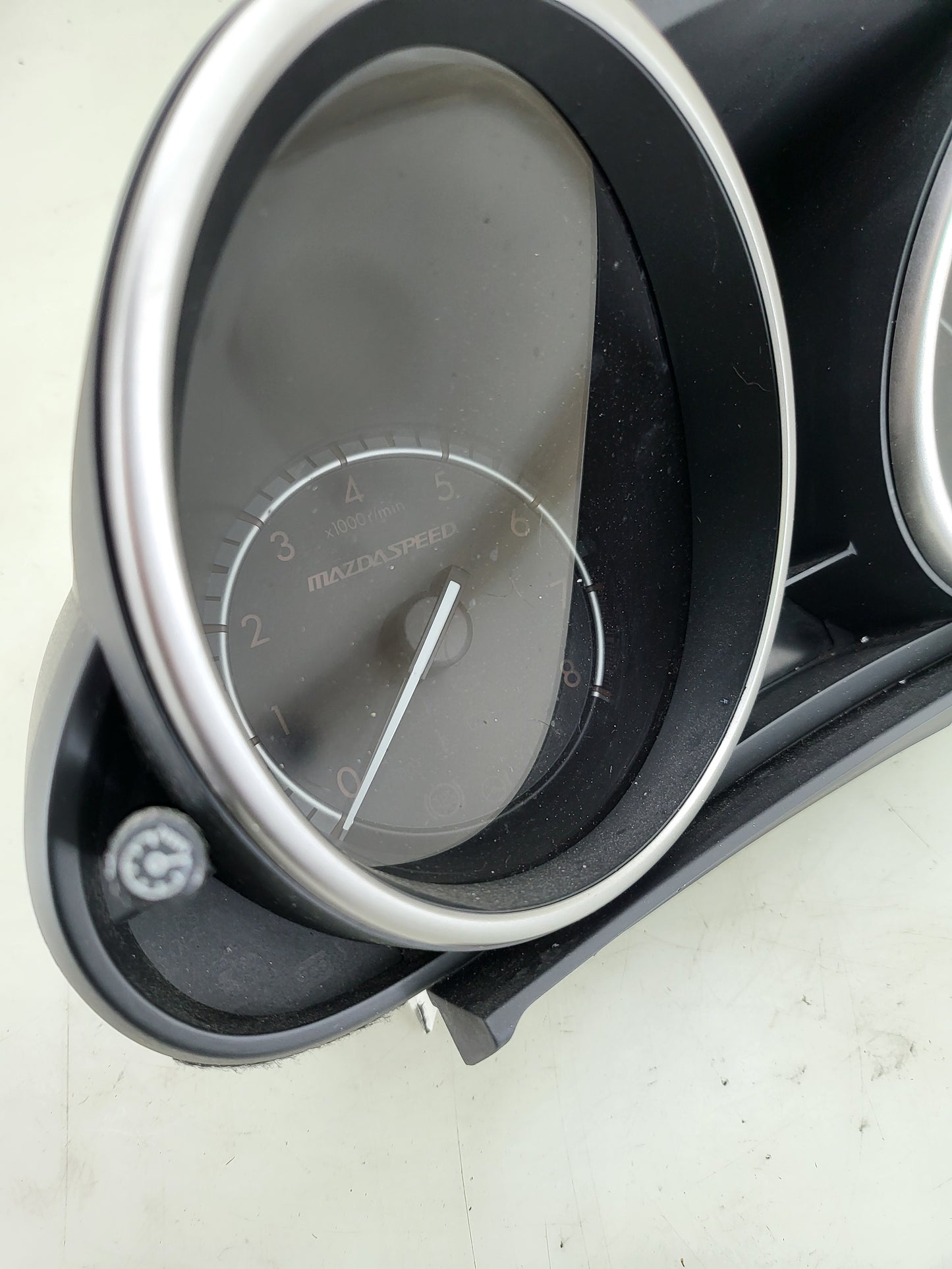 Mazdaspeed 3 Gen 2 OEM instrument cluster 2010-2013 BROKEN TABS